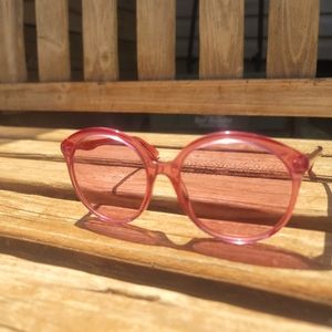 Gucci fuchsia round sunglasses